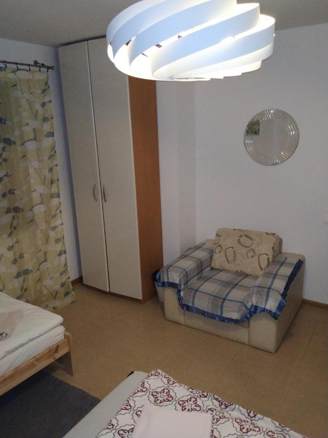 Ochota Forest Guest House Warszawa Eksteriør bilde